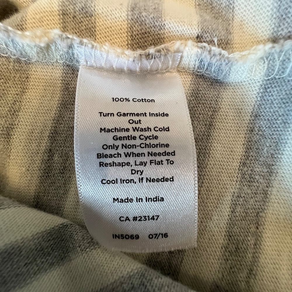 Talbots Gray & White Striped, Small raised Bow Studs, 3/4 Sleeve, Size Large - Picture 6 of 9